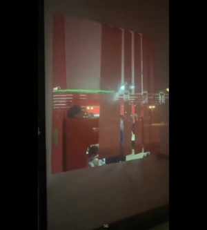 华体会入口-非常不满！英格兰U21更衣室遭到偷拍，恩瓦内里用毛巾怒砸玻璃